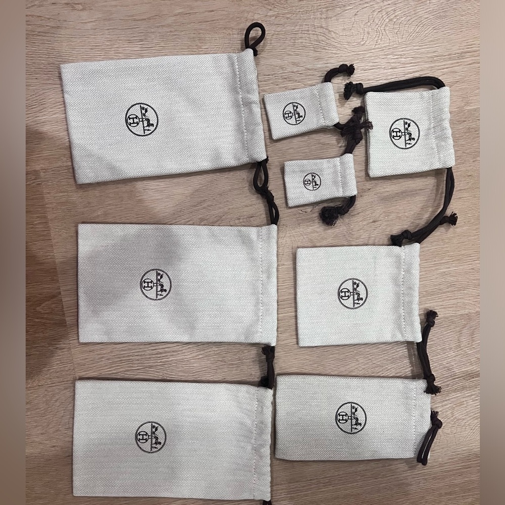 Hermēs dust bag